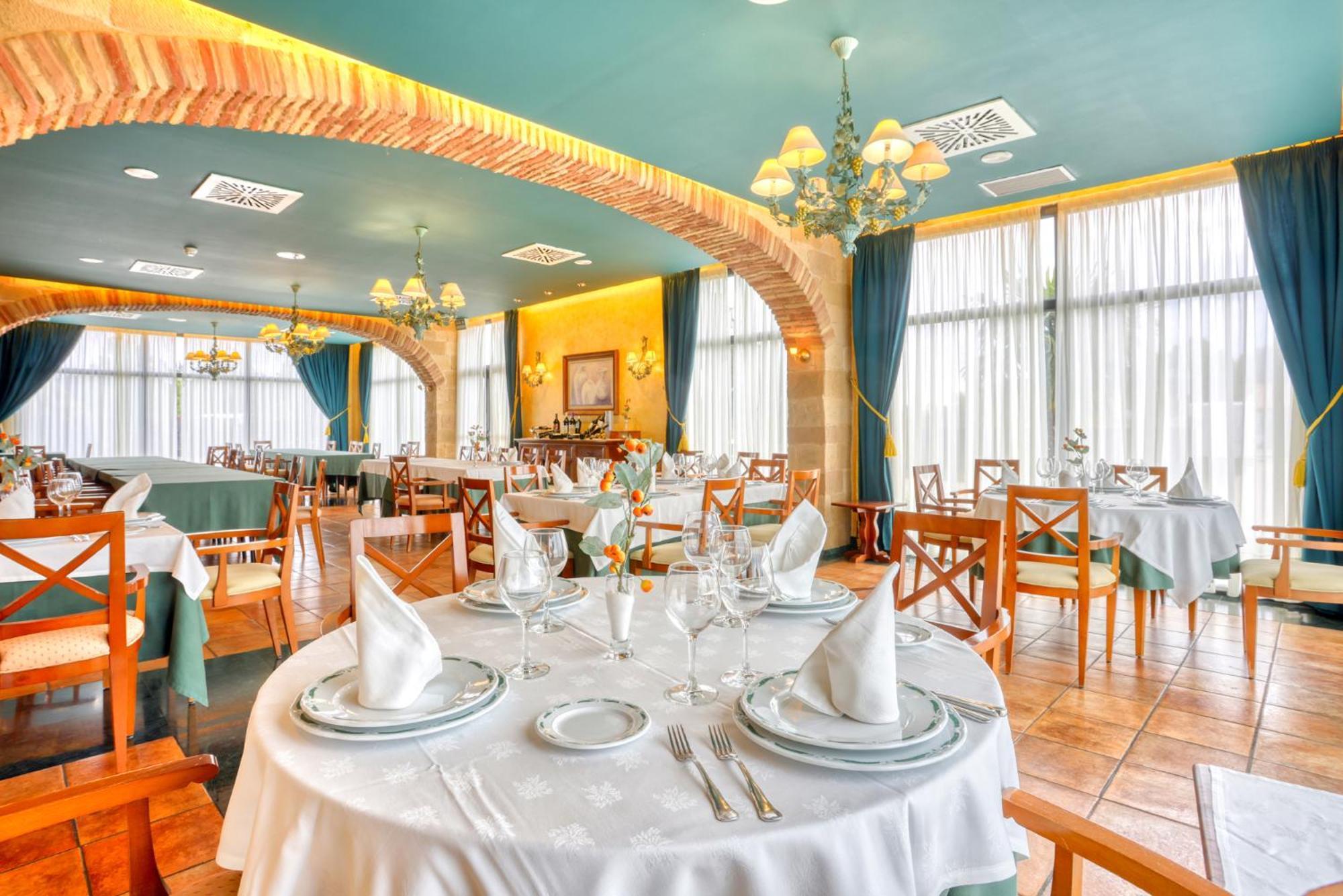 Hotel Villa De Almazán Esterno foto
