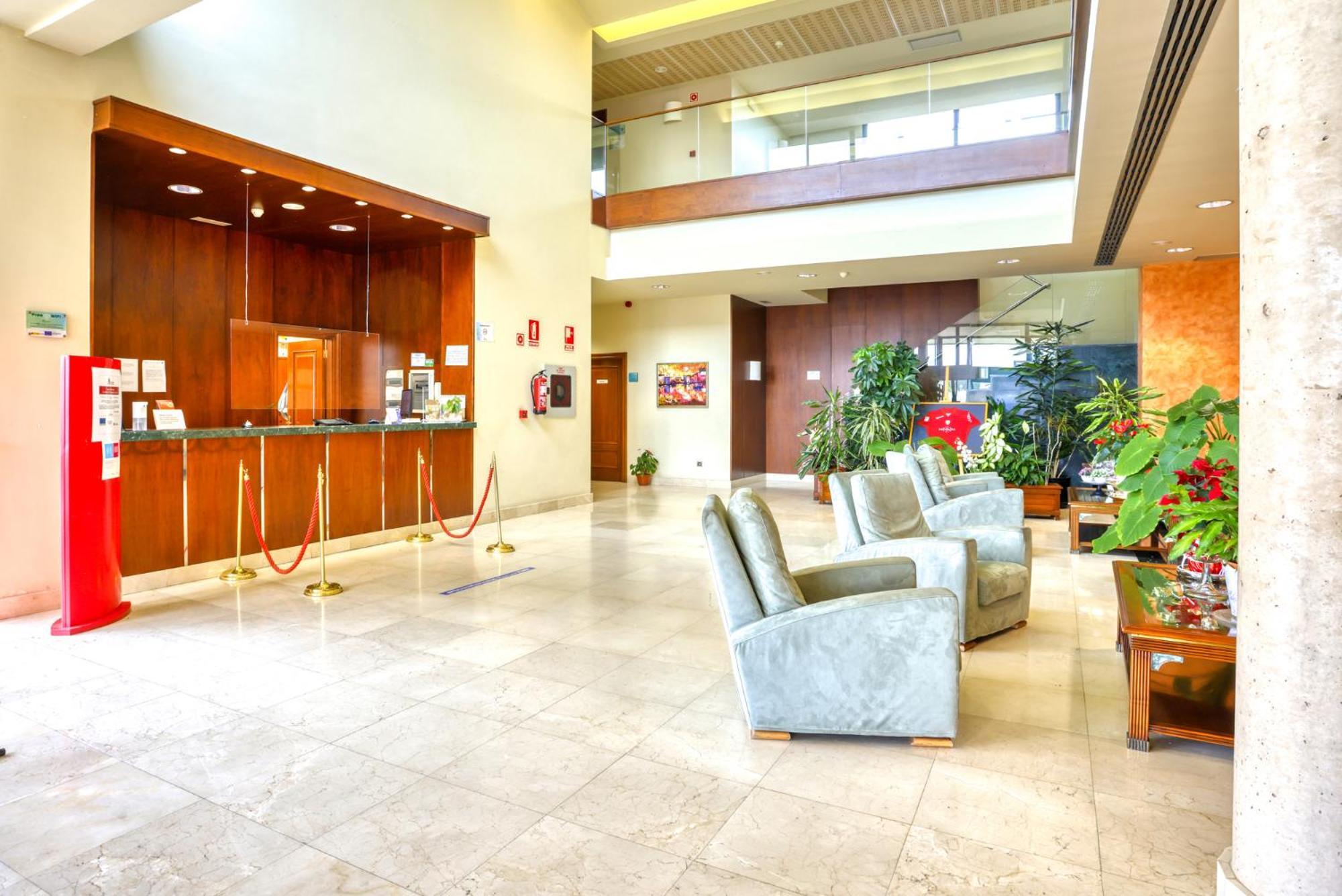Hotel Villa De Almazán Esterno foto