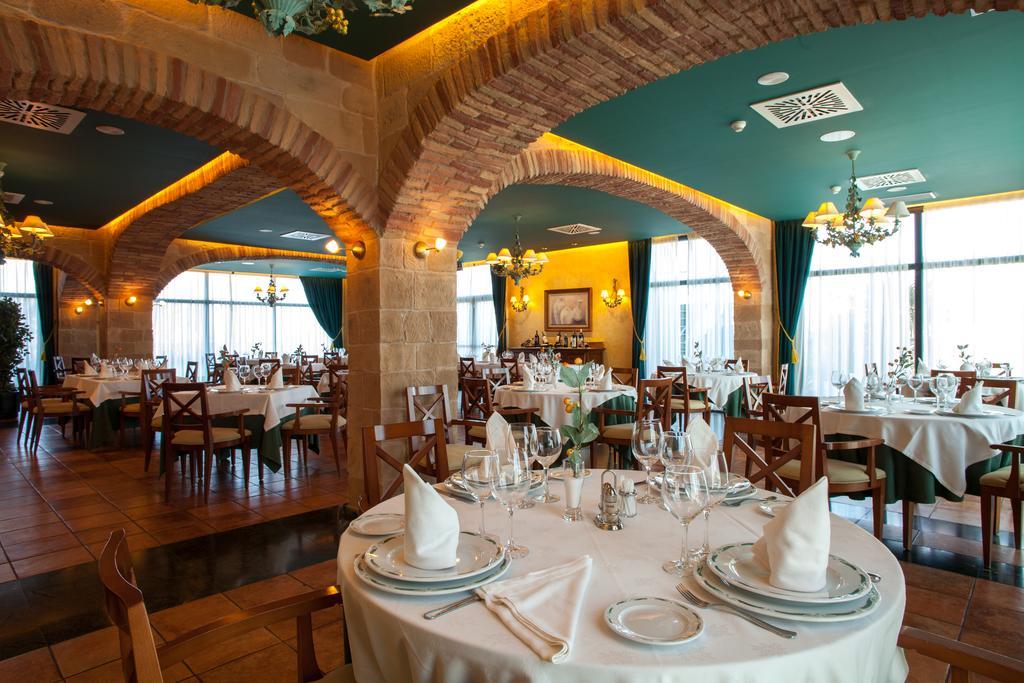Hotel Villa De Almazán Esterno foto